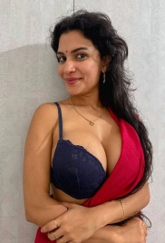Resmi Nair Body Painting (2025) App Video